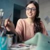 Biżuteria na zamówienie i biżuteria personalizowana czym się różnią