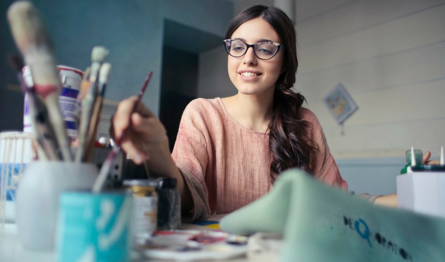 Biżuteria na zamówienie i biżuteria personalizowana czym się różnią