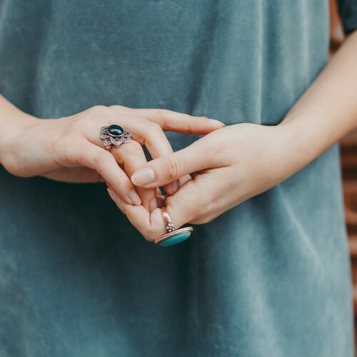 Kamienie szlachetne - Marali sklep z biżuterią srebrną i pozłacaną
